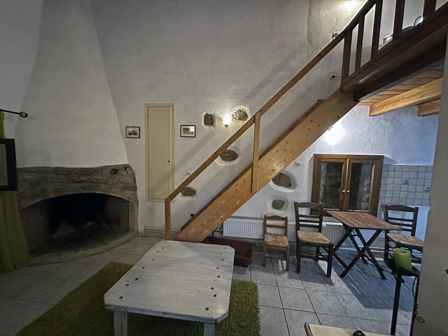 Porfyrousa Traditional Hotel Milopotamos  Exteriör bild